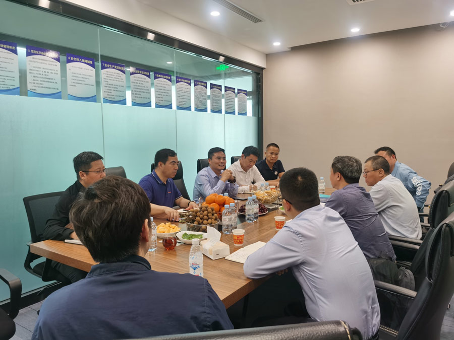 ���F���ϼ��F(tu��n)���޹�˾����(j��ng)�����Ԃ�һ�е��п�ʯ�͏V����˾�M(j��n)�п���